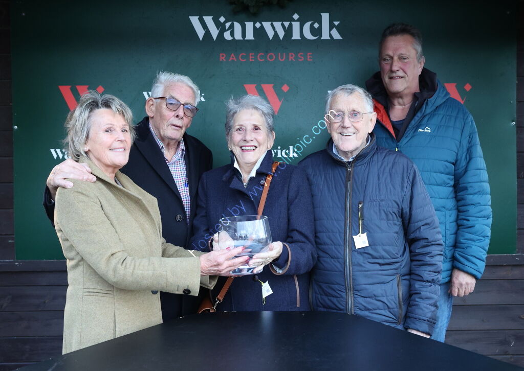 Larkshill Engineering Handicap Chase