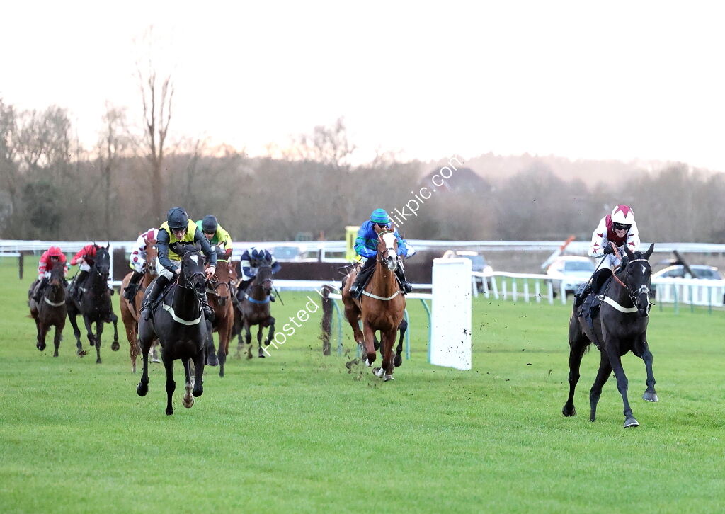 Whites Of Coventry @ JIC Logistics NH Flat Race