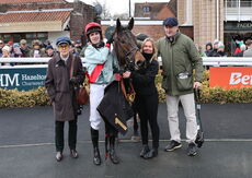 Betano Novices' Limited Handicap Chase