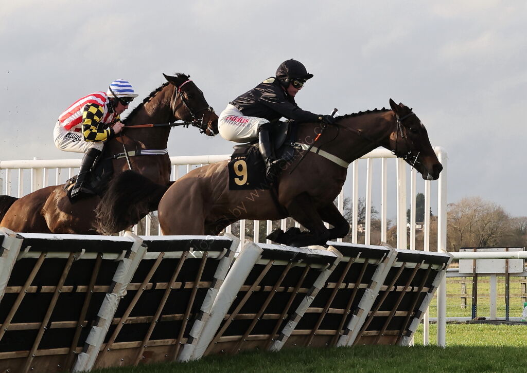 David Launchbury Memorial Novices' Handicap Hurdle