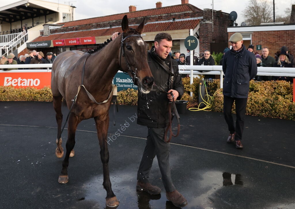 David Launchbury Memorial Novices' Handicap Hurdle