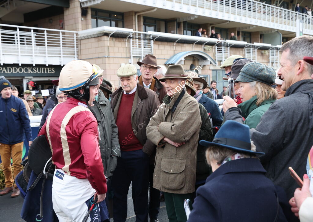 Oddschecker Warwick Mares' Hurdle