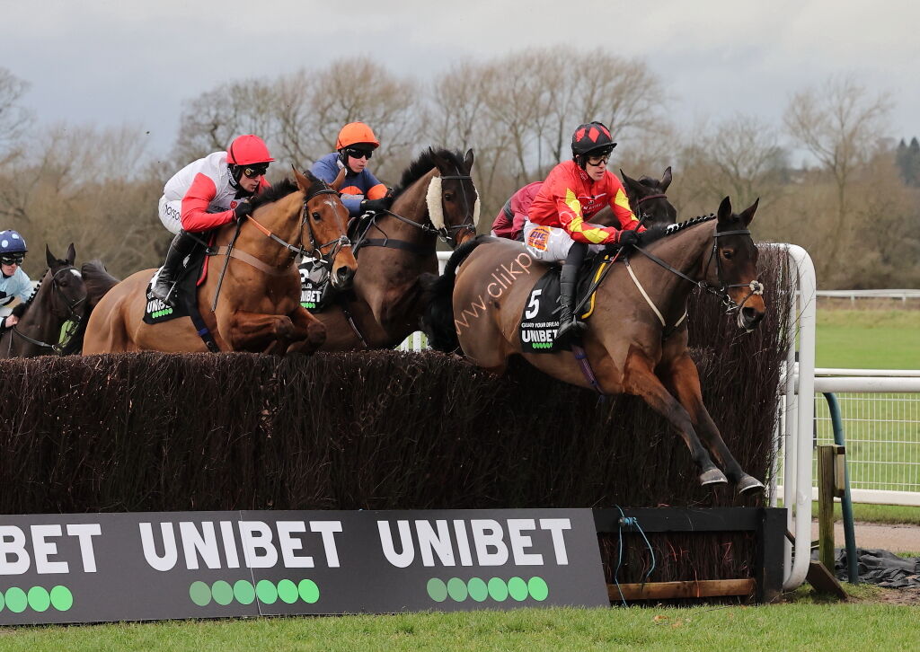 Unibet Veterans' Handicap Chase