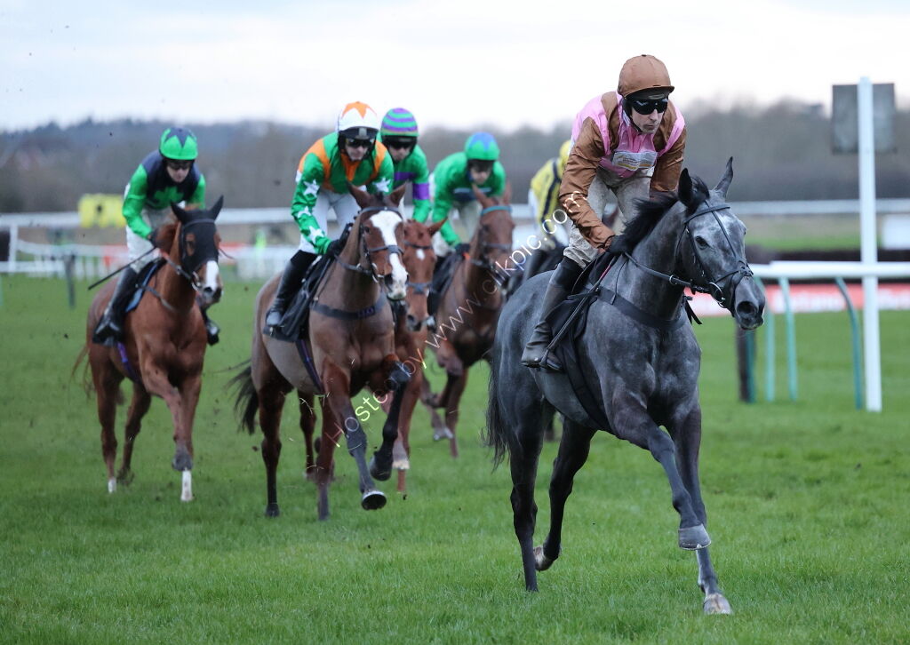 Betano Mares' Open NH Flat Race