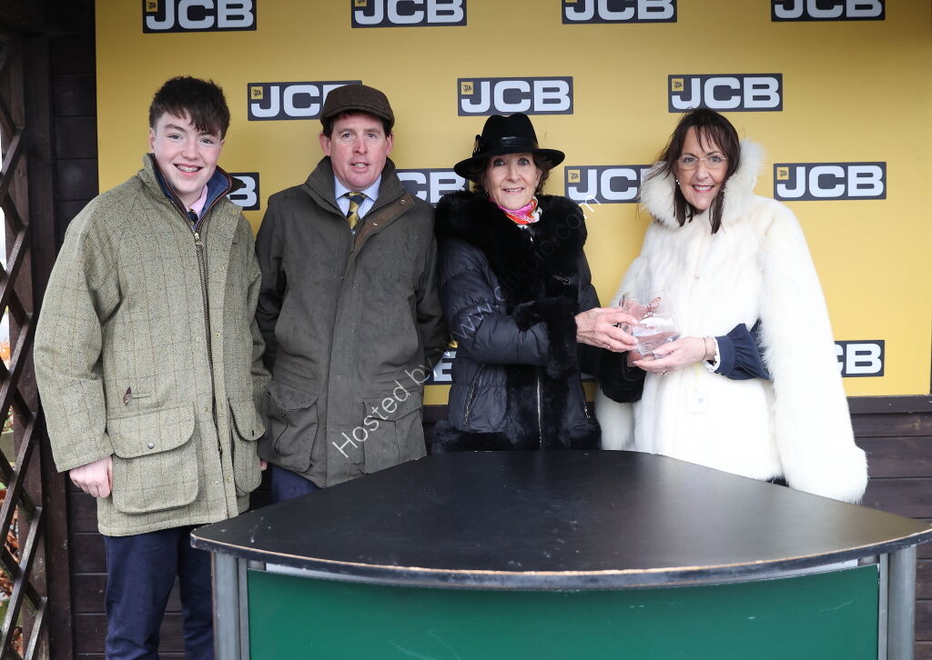 JCB "Hands and Heels" H'cap Hurdle