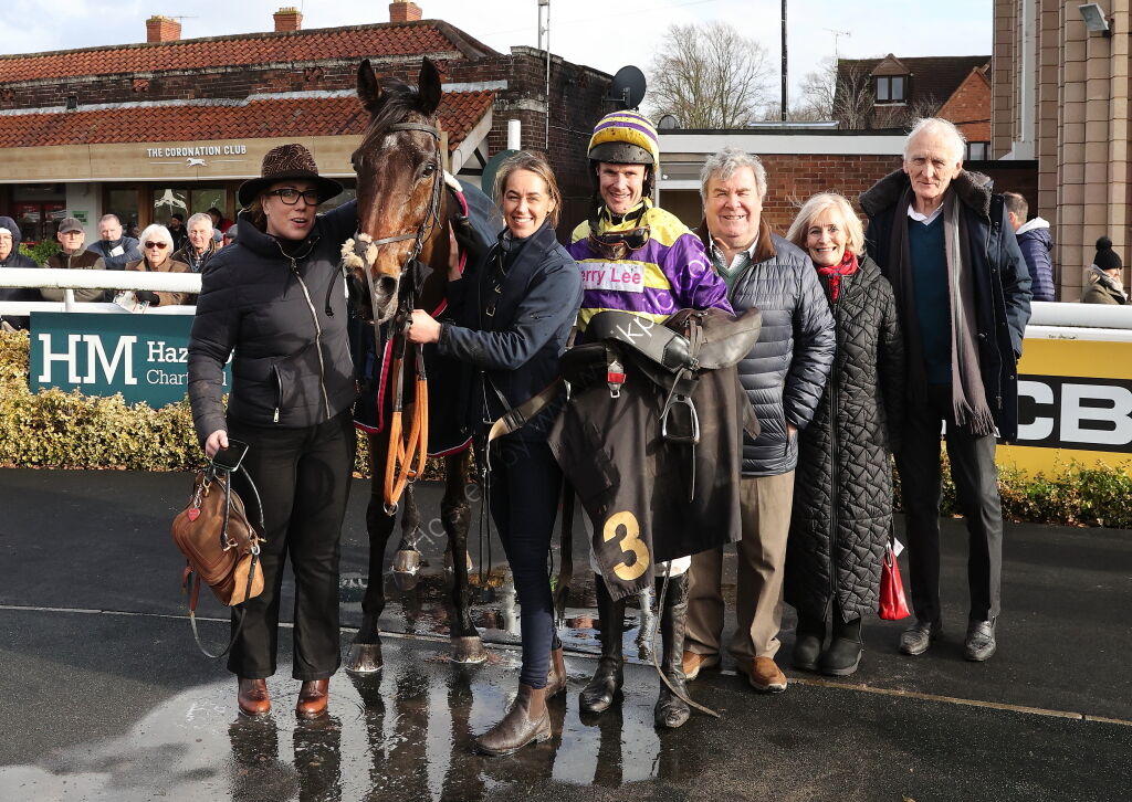 JCB Fastrac Handicap Chase