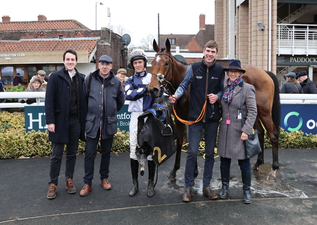 Royal Pug Handicap Hurdle