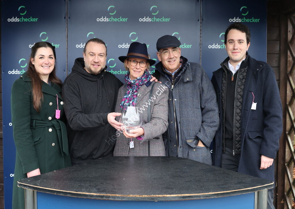 Royal Pug Handicap Hurdle