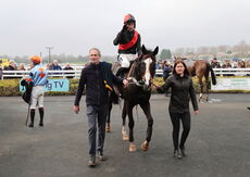 Oddschecker Mares' Handicap Chase