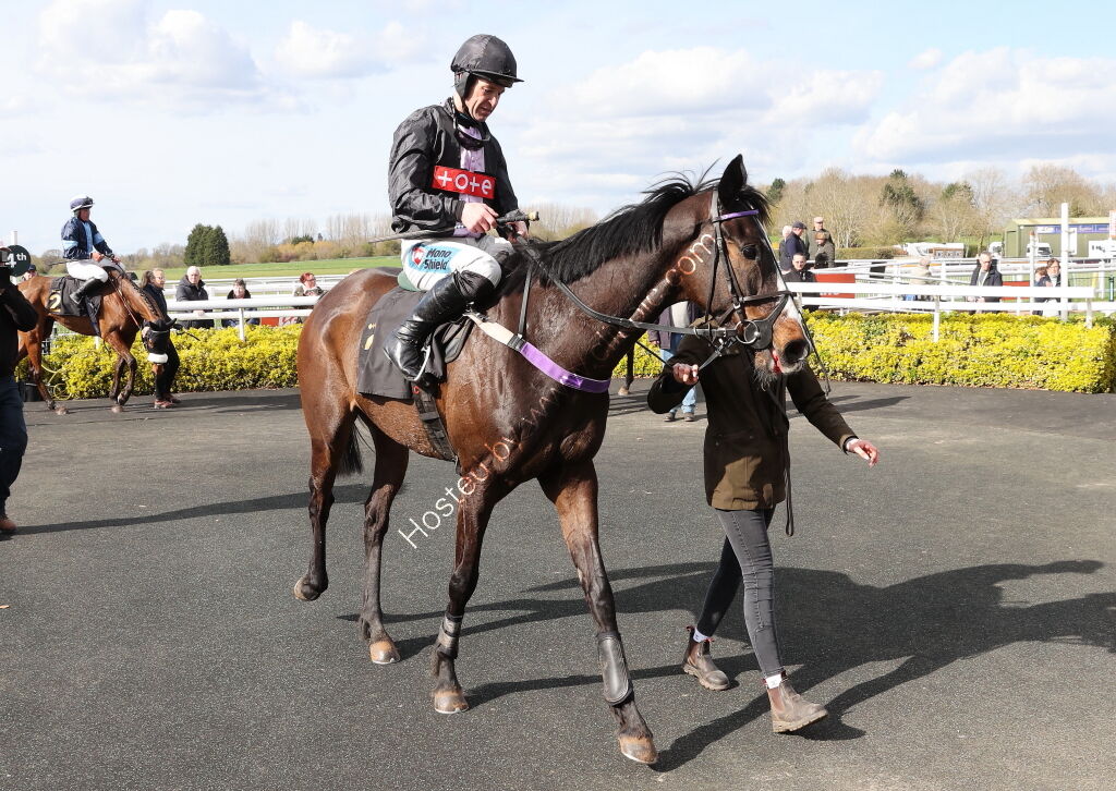 Feldon Dunsmore Novices' Hurdle