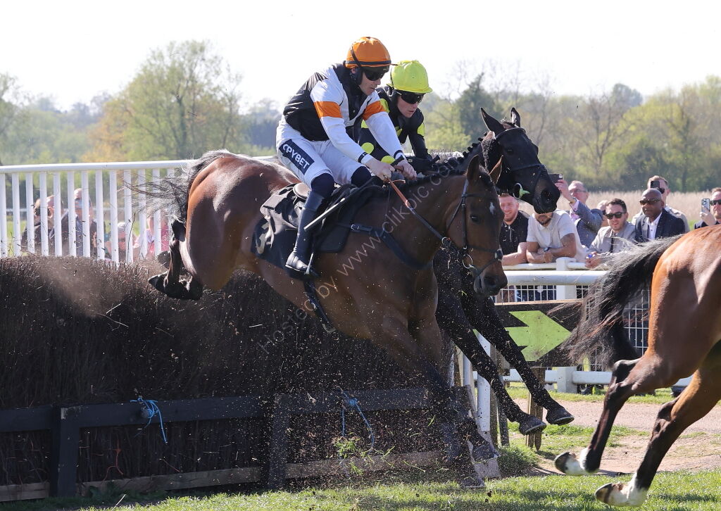 Vanessa Littler's 60th Birthday H'cap Chase