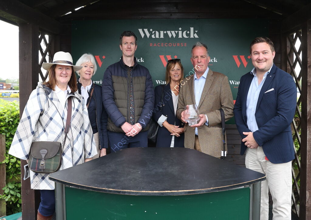 M & T Solicitors In Warwick Handicap Chase