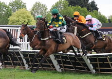 Racing To School Mares' Handicap Hurdle