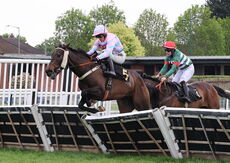 Racing To School Mares' Handicap Hurdle