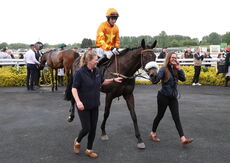 Racing To School Mares' Handicap Hurdle