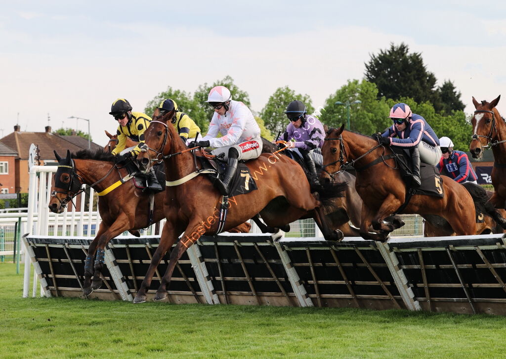 Mike Mohan's 60th Birthday "NH" Maiden Hurdle