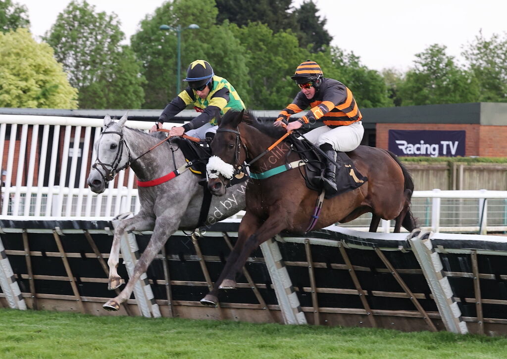 Head In Front Betting Handicap Hurdle
