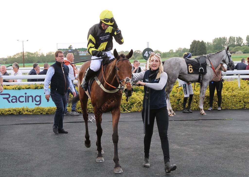 Head In Front Betting Handicap Hurdle