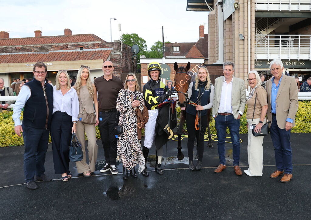 Head In Front Betting Handicap Hurdle