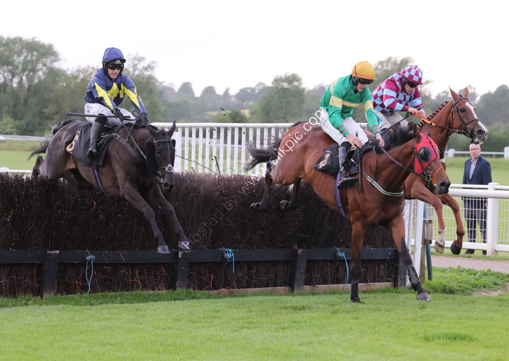 Rainier Developments Handicap Chase
