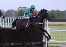 Taylor Wimpey Handicap Chase