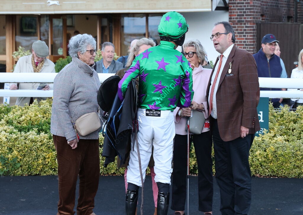 Taylor Wimpey Handicap Chase