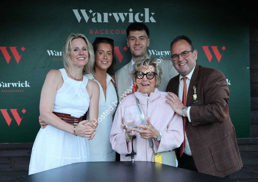 Taylor Wimpey Handicap Chase