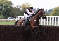 Molson Coors Con Jockeys' Handicap Chase