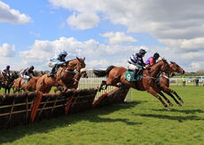 Warwick 11 April 2021