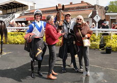 Charlie Wilson Memorial Maiden Hurdle