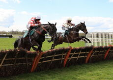 Racing TV Novices' Hurdle