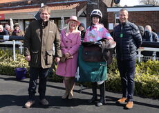 Racing TV Maiden Hurdle (Div 2)