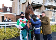 Stephen Allday Perpetual Plate Novices' H'cap Chase.
