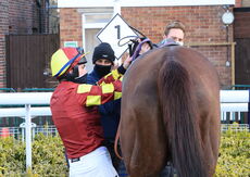 Racing TV Mares' H'cap Hurdle
