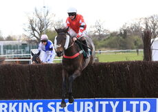 Racing TV H'cap Chase.