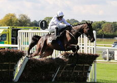 Racing TV Maiden Hurdle