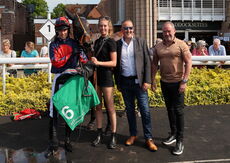 Racing TV Maiden Hurdle (Div 2)