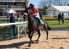 Racing TV H'cap Chase.