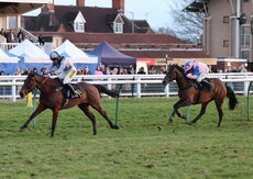 Racing TV H'cap Chase.
