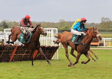 Racing TV .com Maiden Hurdle.