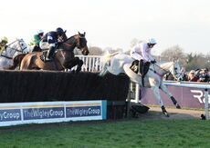 Racing TV Novices' H'cap Chase