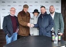 M-Tec Consulting Handicap Chase.