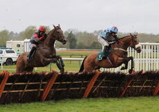 Racing TV.com Mares' H'cap Hurdle