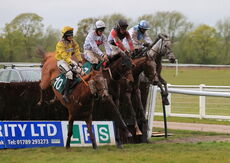 Racing TV Conditional Jockeys' H'cap Chase.