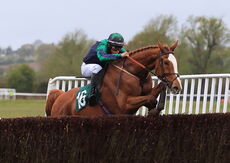 Racing TV Conditional Jockeys' H'cap Chase.