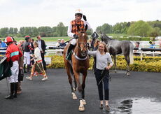 Racing TV "NH" Maiden Hurdle