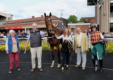 Racing TV "NH" Maiden Hurdle