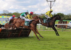 NAF William Eborall Maiden Hurdle