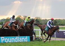 Peter Allsopp Heavenly Birthday Mares' Nov Chase