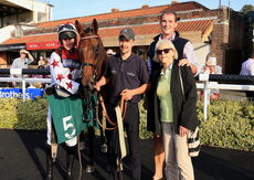 Poundland Mares' Open NH Flat Race.